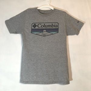 🟢 3/$25 Columbia Grey Sunset T-Shirt Mens S